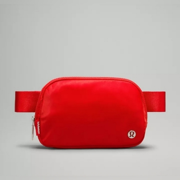 LULULEMON everywhere belt bag 1L - Picture 2 of 5